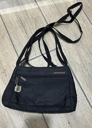 Невелика сумочка  hedgren