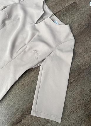 Продам сукню vovk