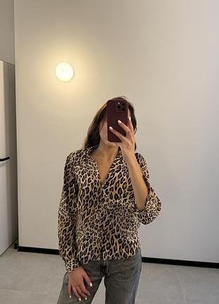 Леопардова сорочка