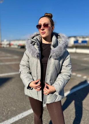 Тепла куртка з хутром зимова куртка