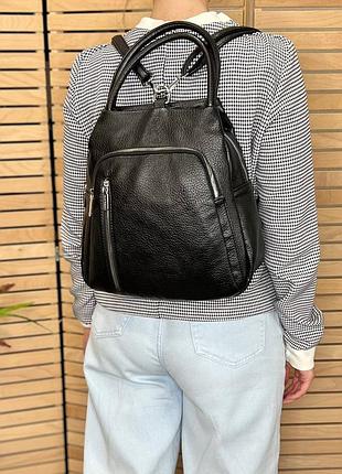 Женский стильный и качественный рюкзак для девушек черный