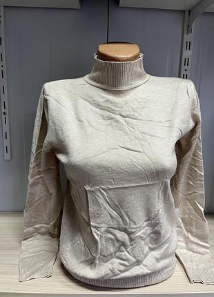 Бежева кашемірова  стійка гольф