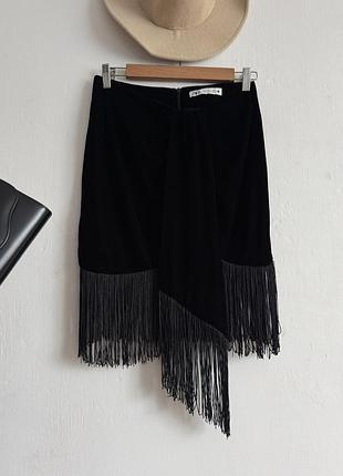 Вербова спідниця з бахромою