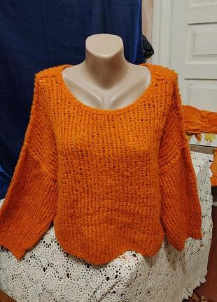 Теплий светрик оверсайз