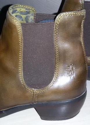 Fly london (португалия)-кожаные челси р.39 (25.2см)