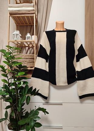 Стильный джемпер в полоску!