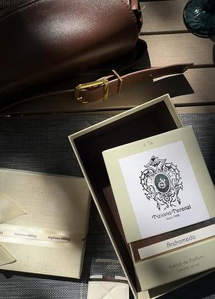 Жіночий парфюм