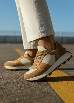 Кросівки жіночі демі коричневі