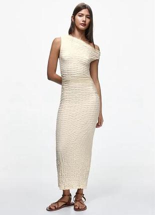 Міді сукня плаття pull&bear жатка на одне плече с