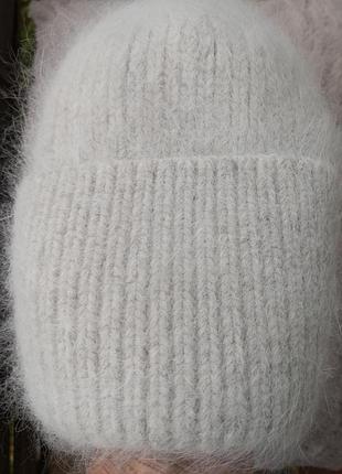 Ангоровая шапка женская