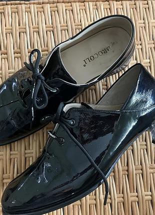 Туфли ботинки лаковые