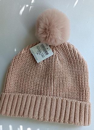 Отличная шапка на девочку