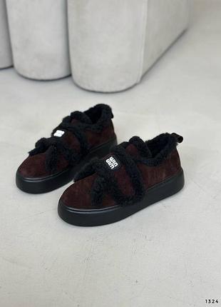 Жіночі зимові лофери