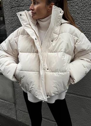 Пуховик жіночий