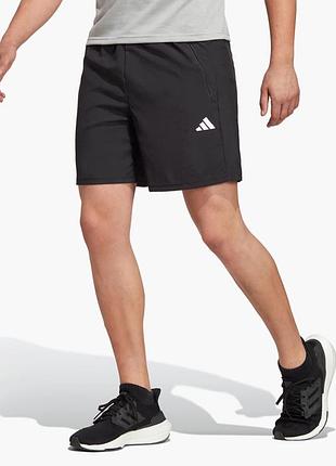 Шорти чоловічі adidas train essentials woven training shorts black ic6976
