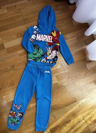 Продам костюм на хлопчика фліс