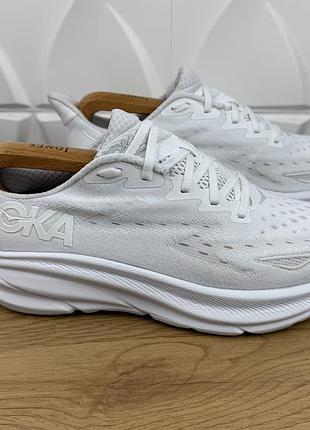 Оригінальні кросівки hoka clifton 9
