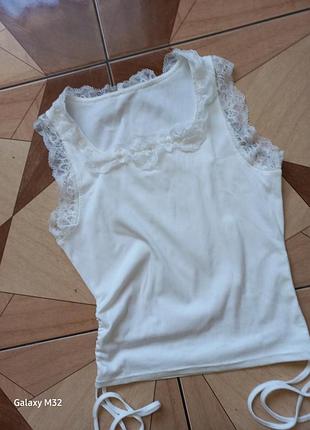 Кружевна майка топ