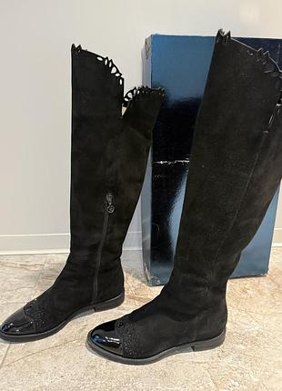 Стильні високі чоботи fabi з натуральної італійської замші