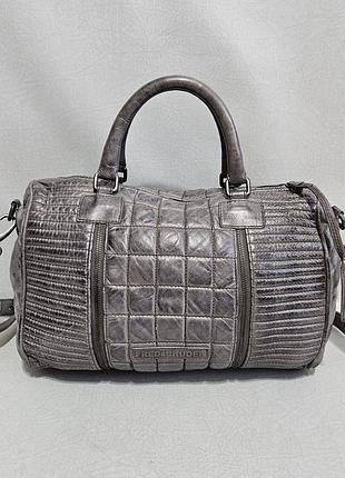 Фирменная кожаная сумка fredsbruder