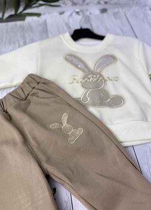 Костюм для дівчинки 86-90 розмір