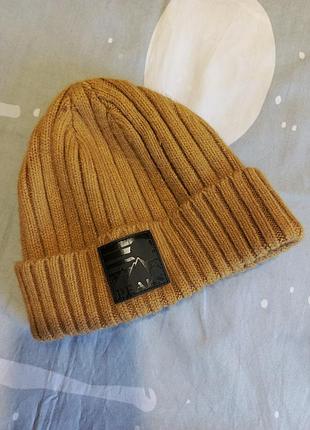 Шерстяная шапка peak.размер 56-58.