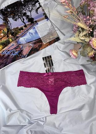Трусики стринг s от hunkemoller bianka festival fuchsia