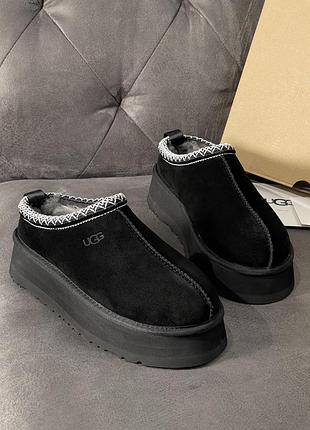 Ugg tazz platforma чорна замша.
