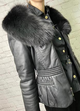 Куртка шкіряна с хутром пісца