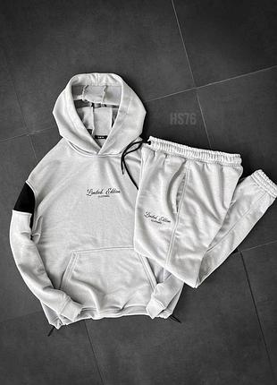 Чоловічий костюм двійка якісна тканина зручний на осінь спортивний костюм