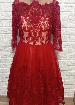 Платье нарядное женское