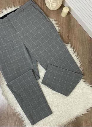 Жіночі брюки штани класичні