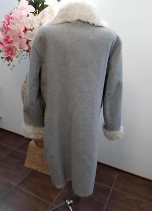Теплое пальто с ценниками oliver3 фото