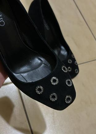 Туфлі жіночі