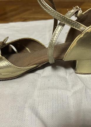 Продам.туфлі для танців.38-39 розмір б/у