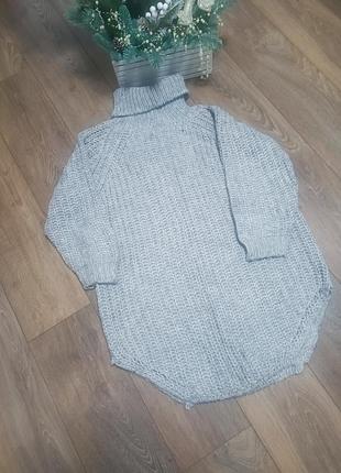 Вязаное платье