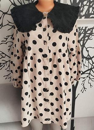 Вельветовое платье в горох на пуговицах