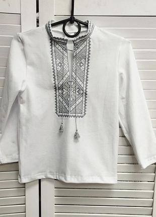 Трикотажная вышиванка