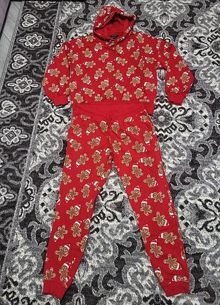 Домашній костюм з новорічним принтом