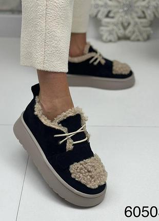 Черевики жіночі