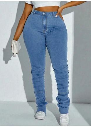 Мегаклассные стрейчевые джинсы скини shein...