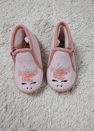 Взуття дитяче