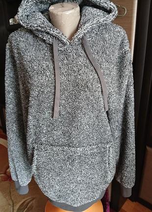 Мягенька тепла кофта