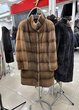 Шуба норковая , поперечка , светлый орех