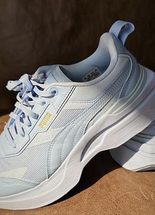 Кросівки
 puma kosmo rider tonal sneakers women(б/к),в ідеальному стані;
колір:синій; розмір:eur 39(25см)