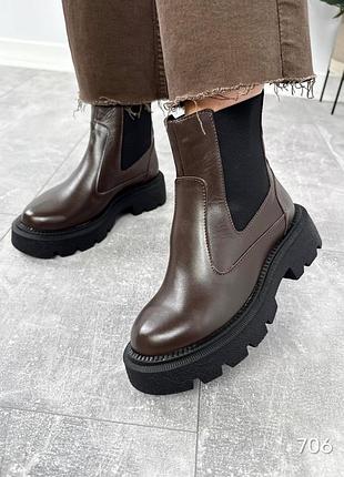 Жіночий шкіряні черевики челсі