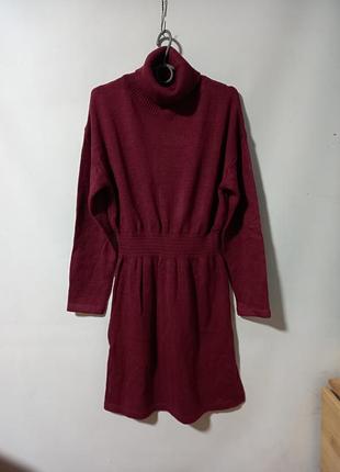 Вязаное платье размер м