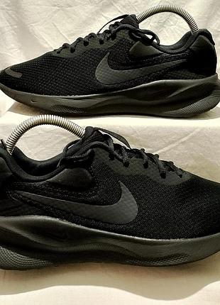 Кроссовки nike revolution 7