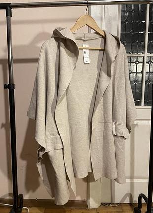 Трикотажне пончо пісочне