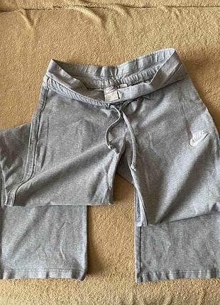 Nike жіночі спортивні штани m